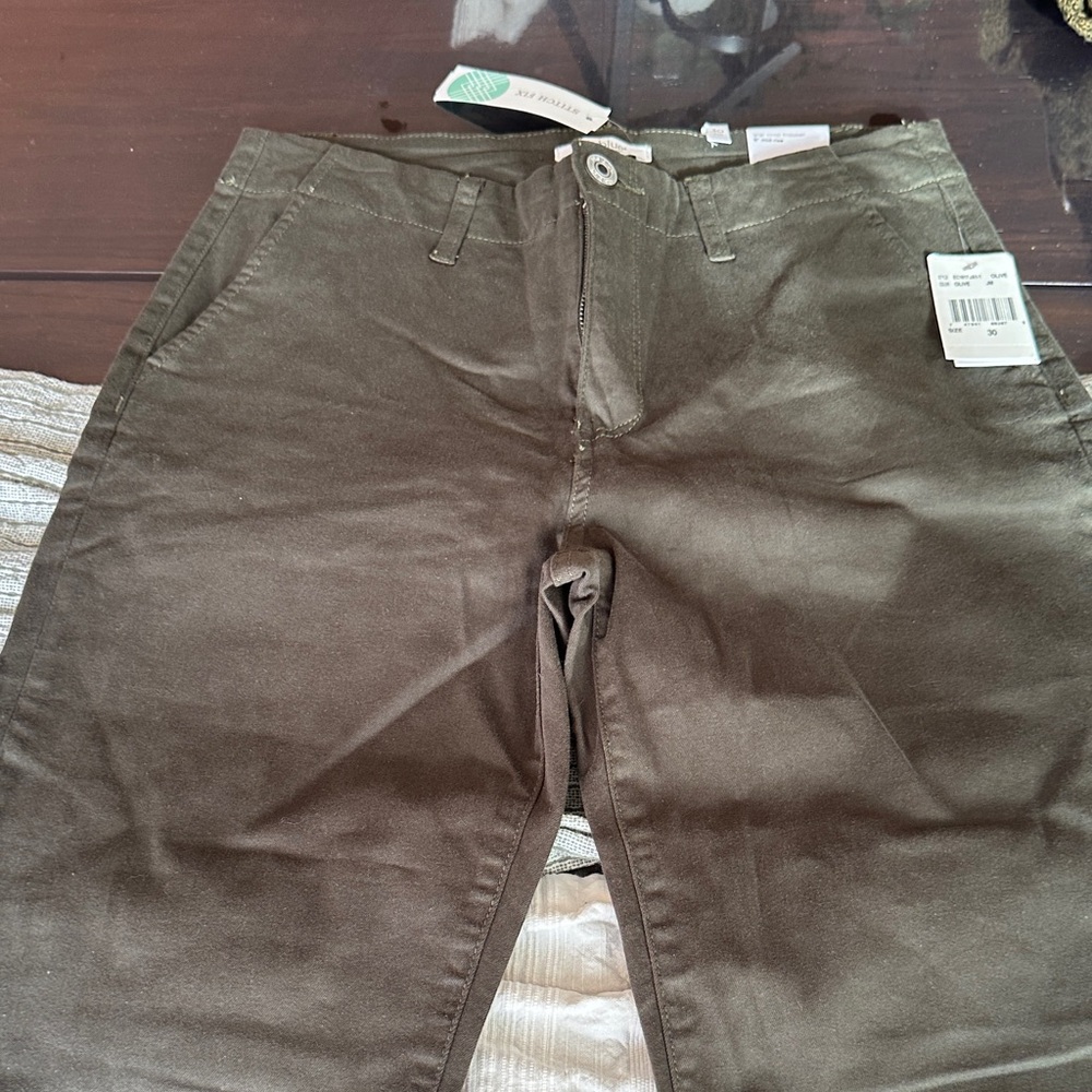 STS Blue Women's Olive Cropped Pants